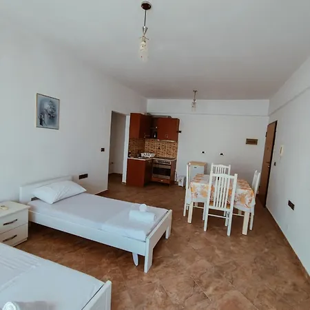 El Rio Apartments Sarande Room photo