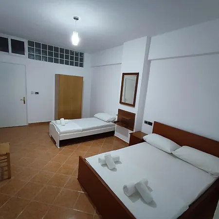El Rio Apartments Sarande Room photo
