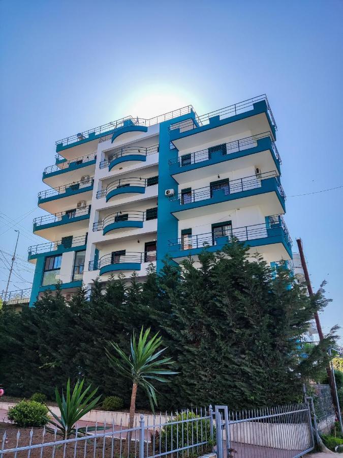El Rio * Sarande