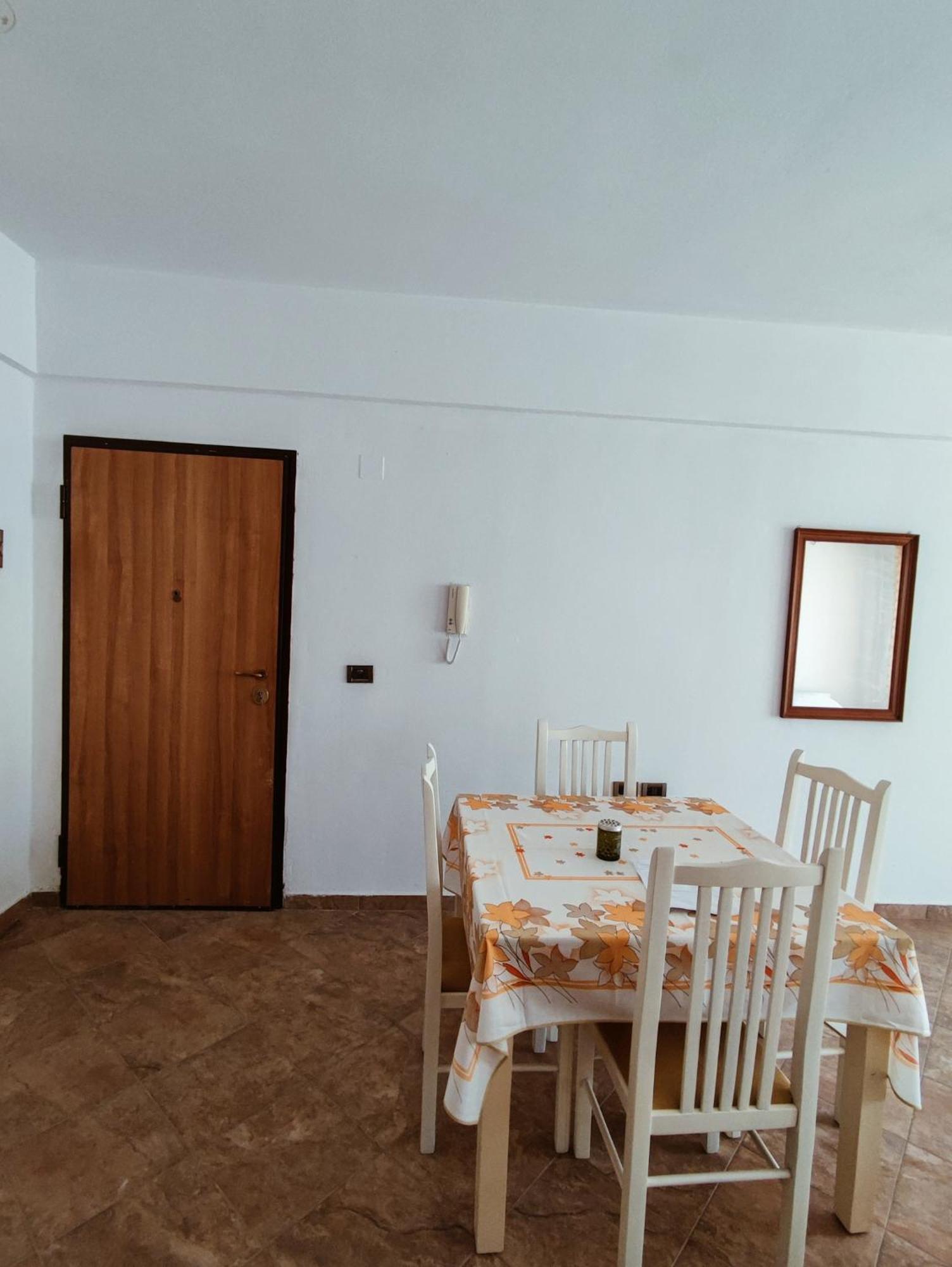 El Rio Apartment Sarande
